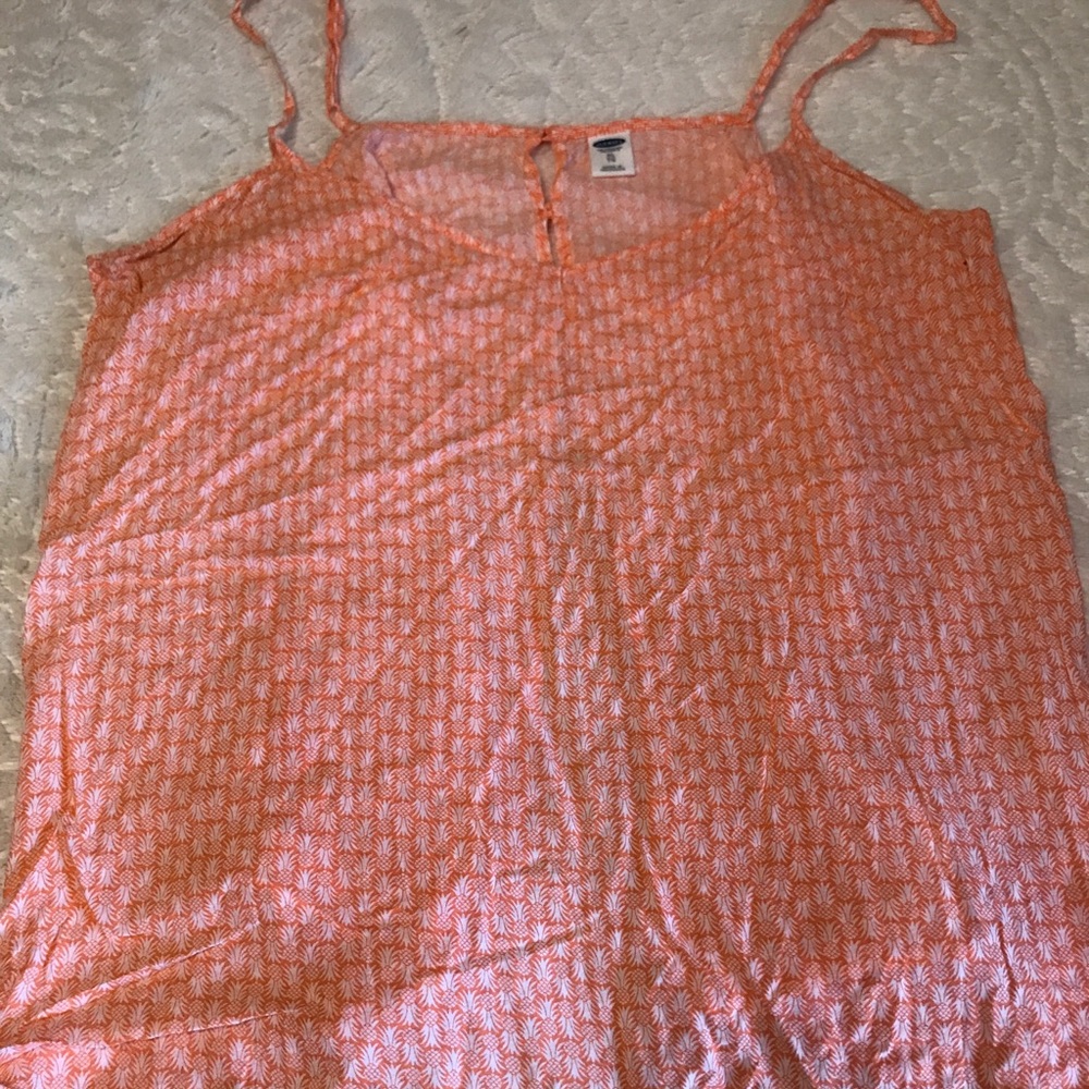Pineapple tank top